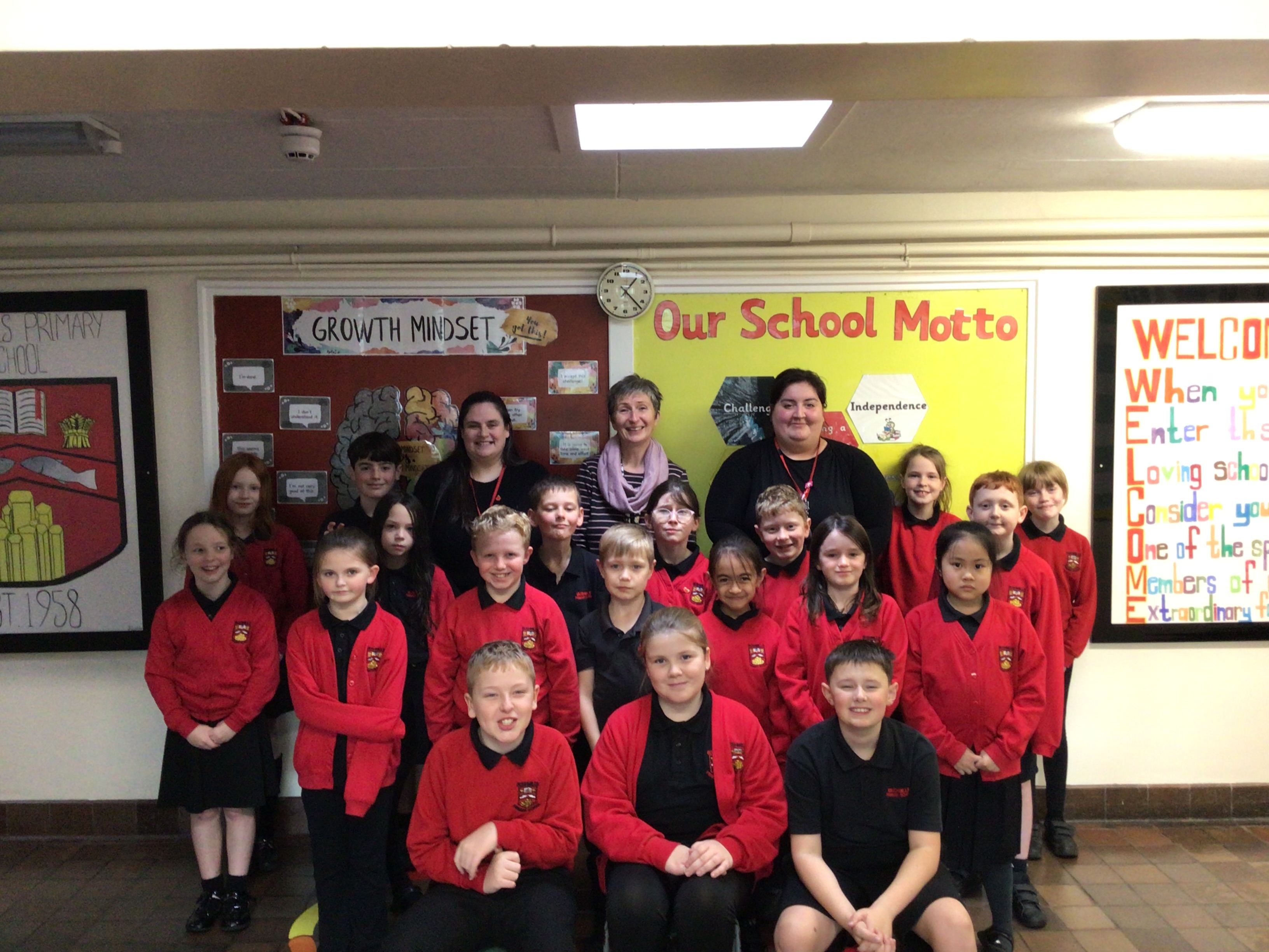 Primary 4/5 with Miss Logan, Miss Cochrane & Miss Biondo